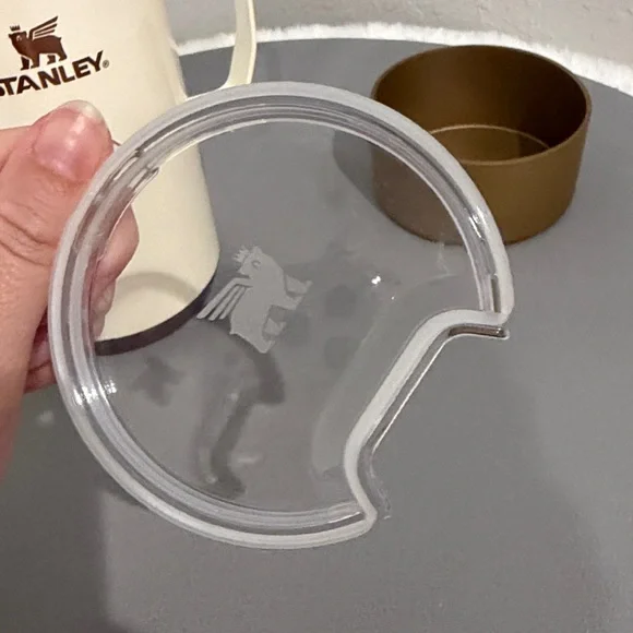 EUC Stanley 24oz Camp Mug with boot - Picture 9 of 11